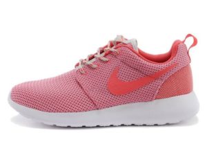 Nike Roshe Run красные (35-39)