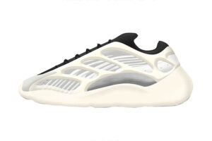 Adidas Yeezy Boost 700 V3 белые с черным светящиеся (40-44)