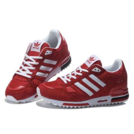 Красные кроссовки Adidas